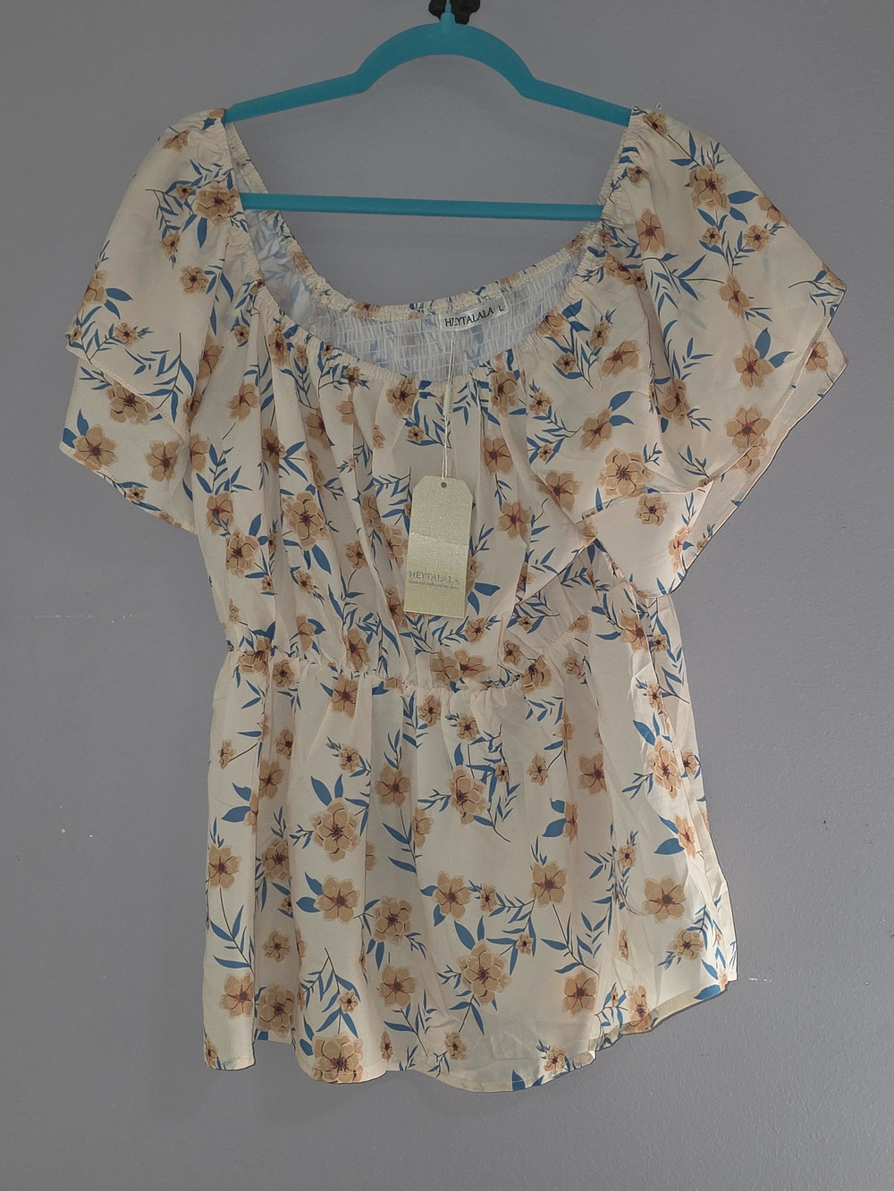BNWT Heytalala  L Cream Floral Off-Shoulder Blouse w BUTTER Blue and Tan Flowers